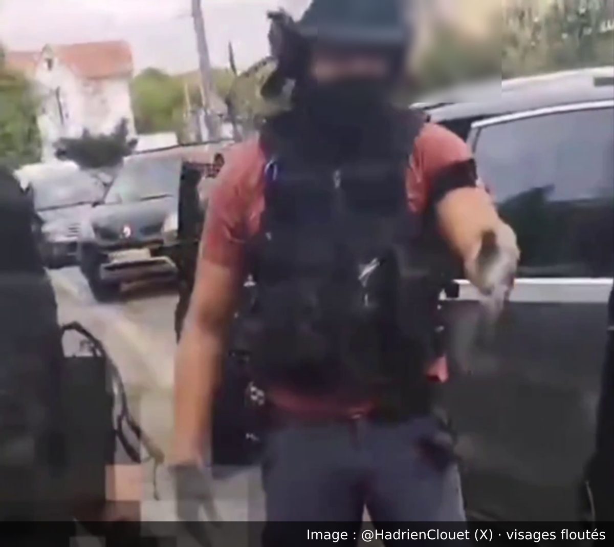 Image de la scène : À Toulouse, une vidéo où un policier aurait dit « J'en ai éborgné trois » en intervenant auprès d'un jeune : un député saisit le procureur, aucune autorité ne s'est exprimée